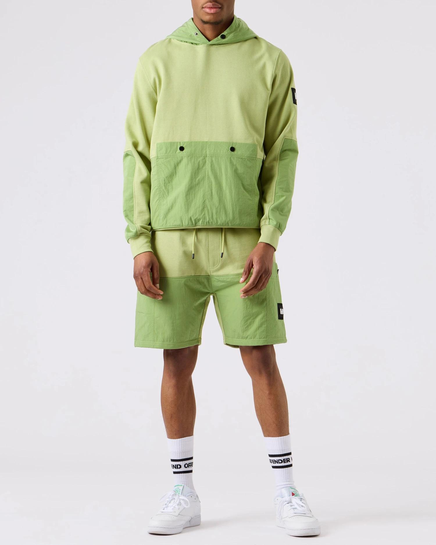Weekend Offender Azeez Pocket Shorts Fern Moss - Image 2
