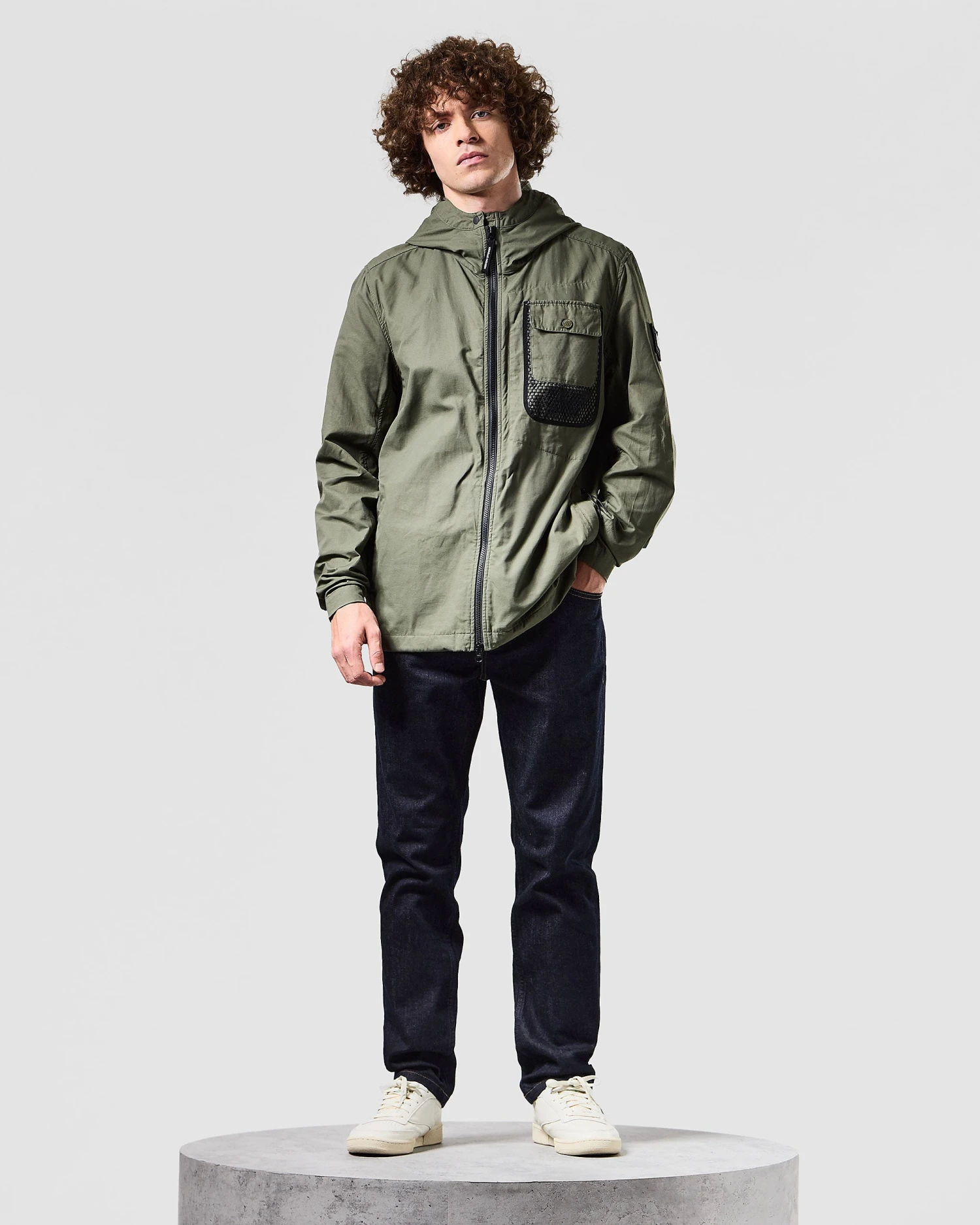Weekend Offender Seinfeld Mesh Pocket Field Jacket Dark Green - Image 3