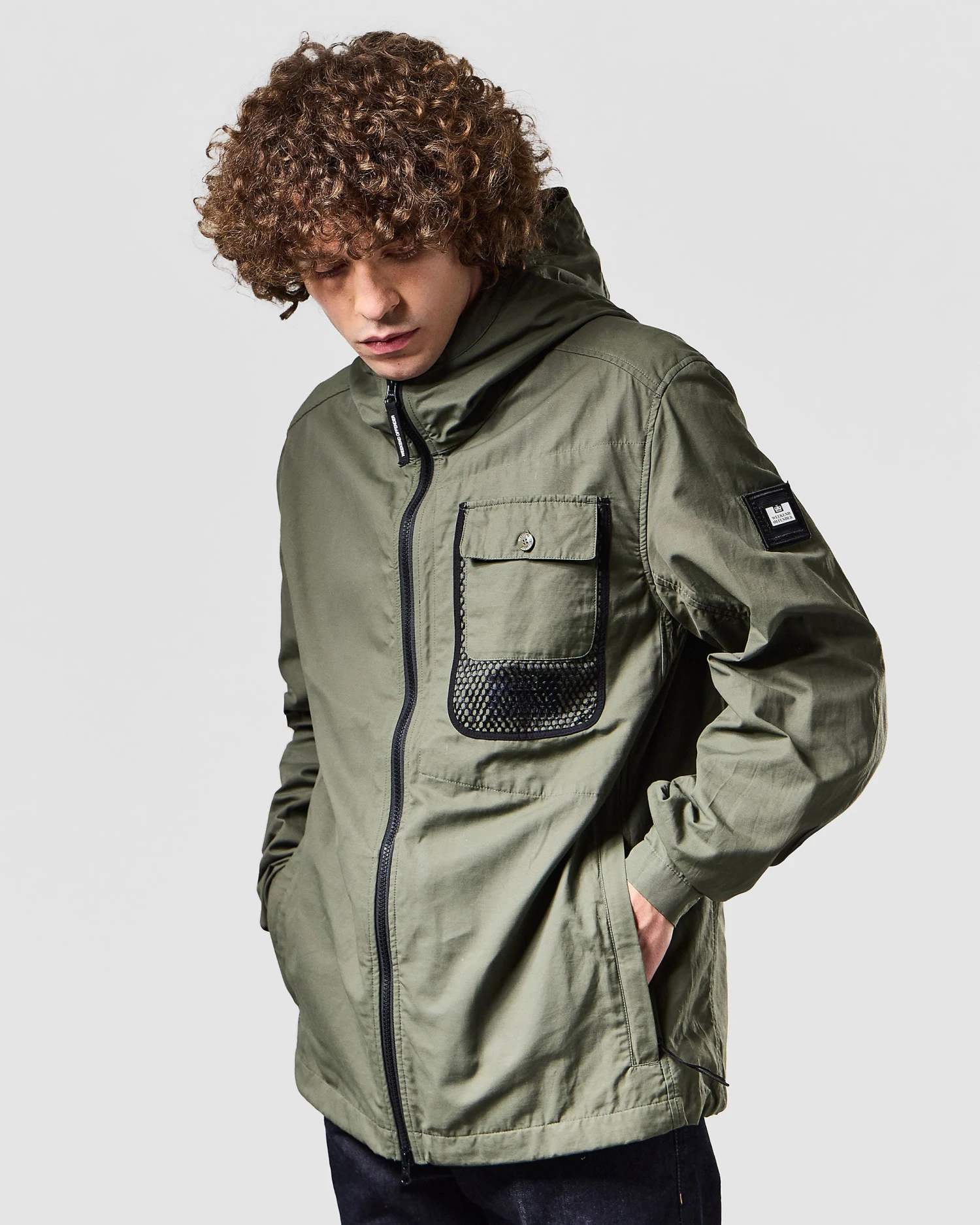 Weekend Offender Seinfeld Mesh Pocket Field Jacket Dark Green - Image 2