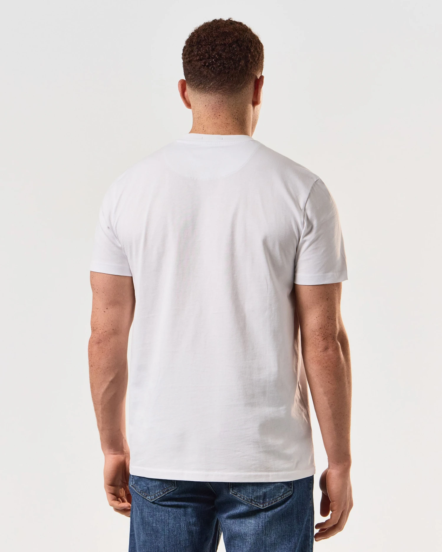 Weekend Offender Madness Graphic T-Shirt White - Image 4