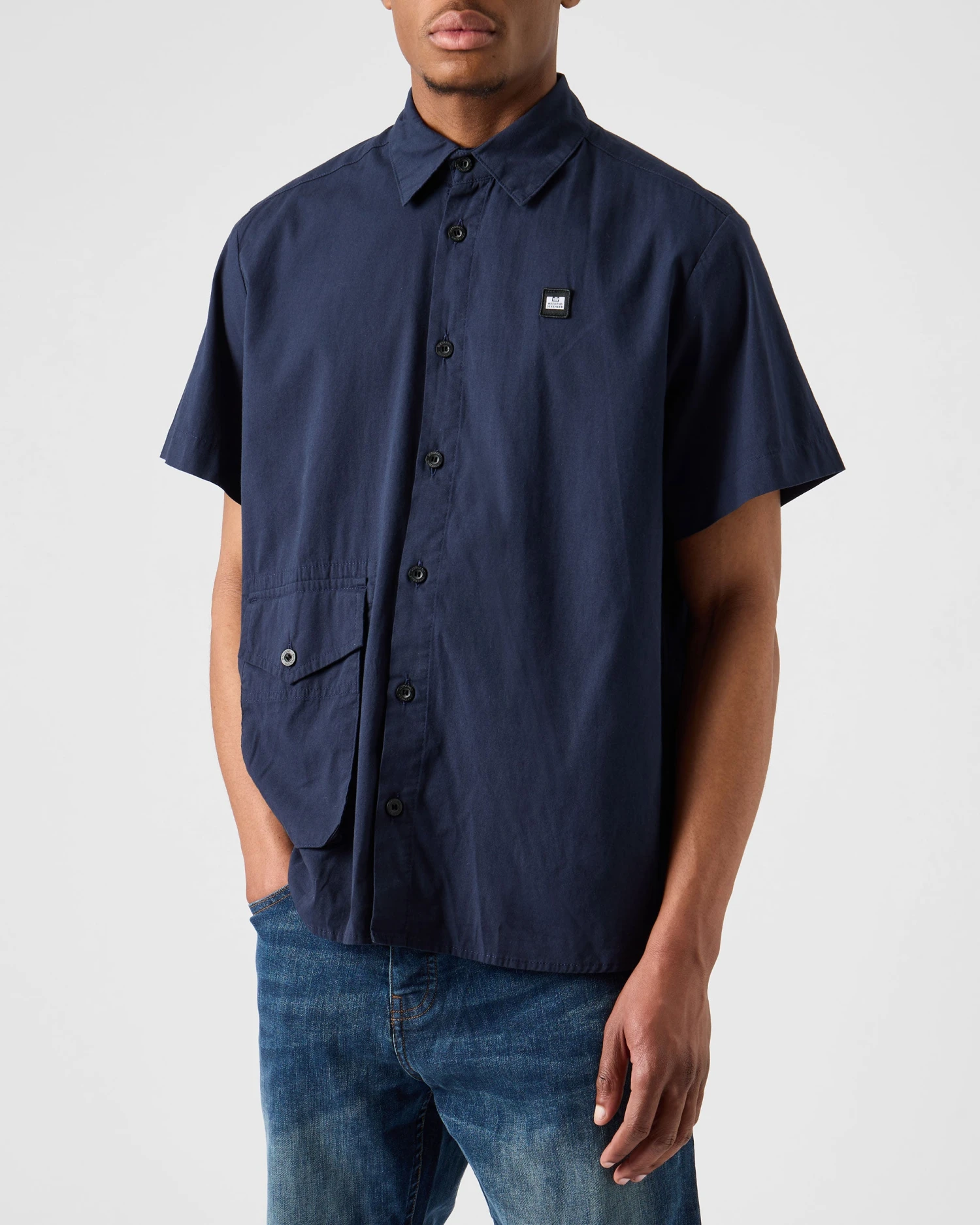 Weekend Offender Barboza Poplin Shirt Navy - Image 2