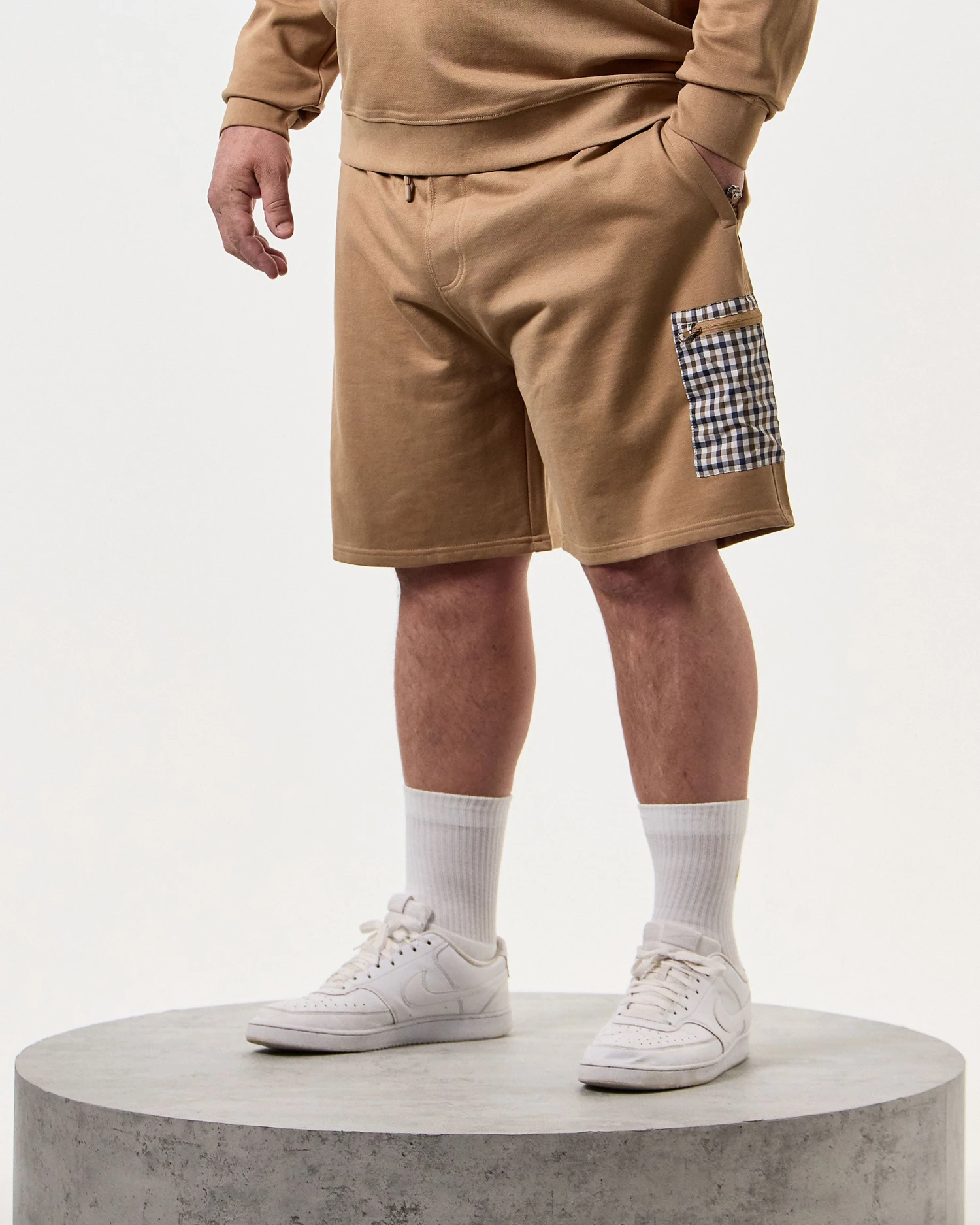 Weekend Offender Lerena Jogger Shorts Cognac Brown - Plus Size - Image 3