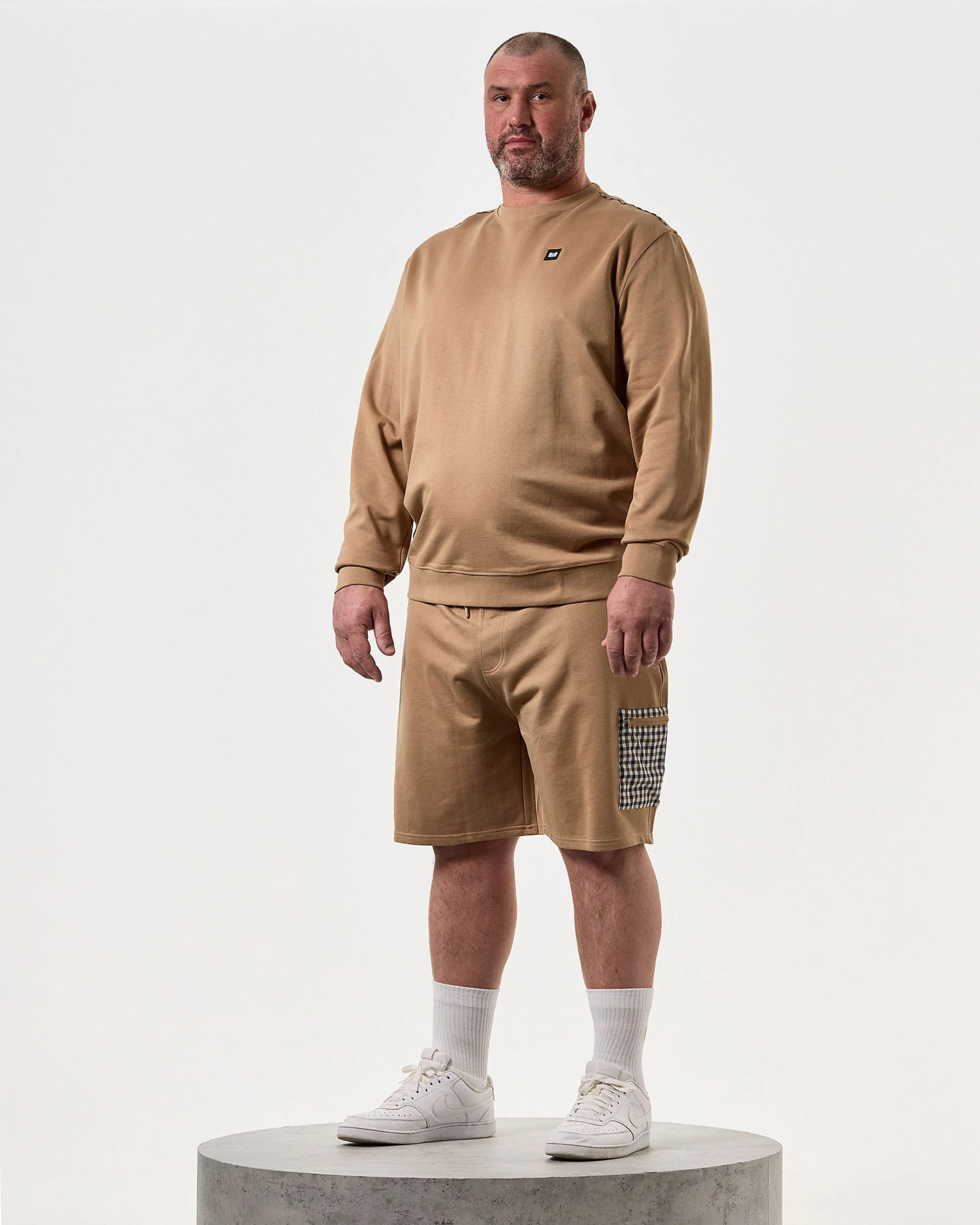 Weekend Offender Lerena Jogger Shorts Cognac Brown - Plus Size - Image 2