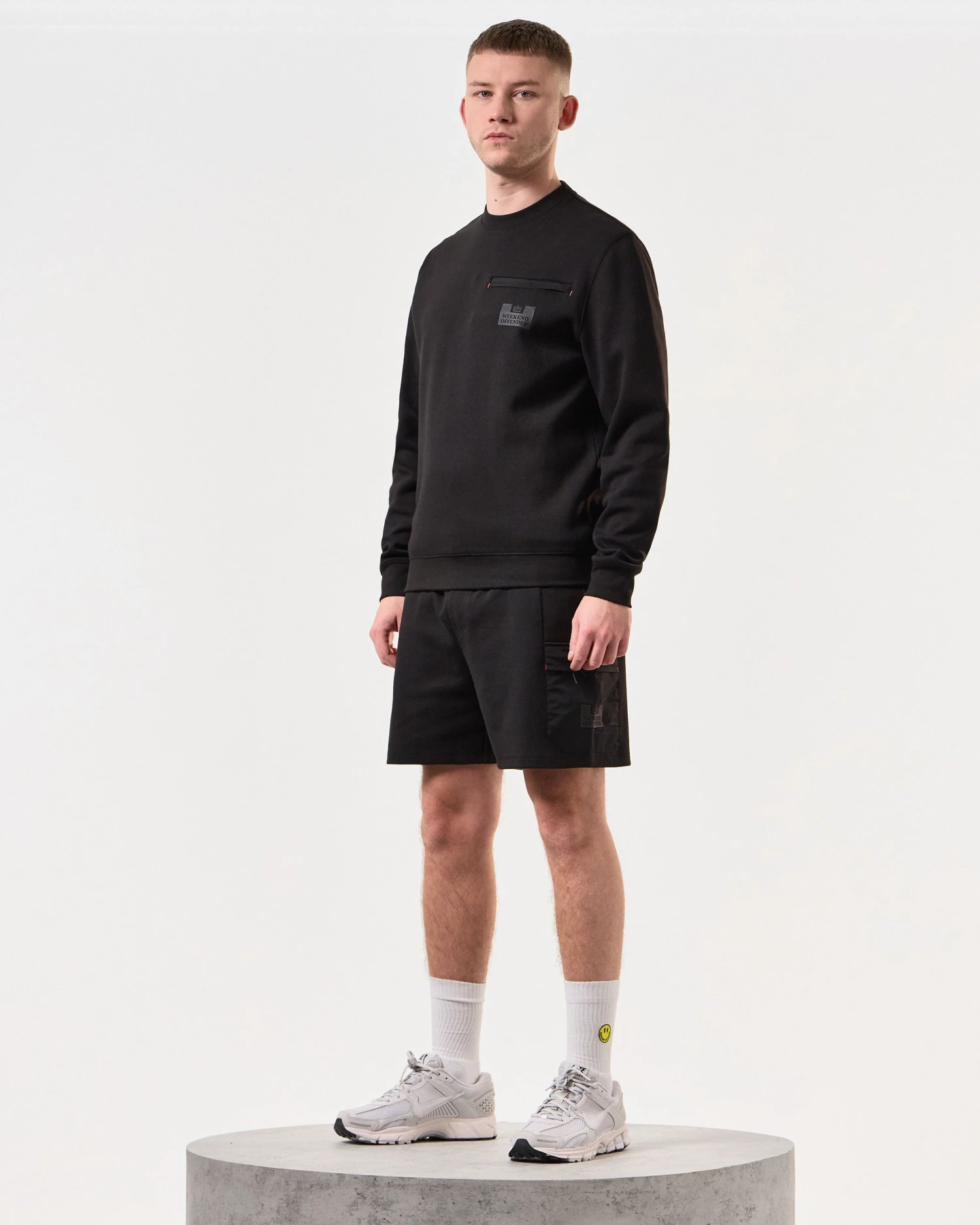 Weekend Offender Caleta Shorts Black - Image 2