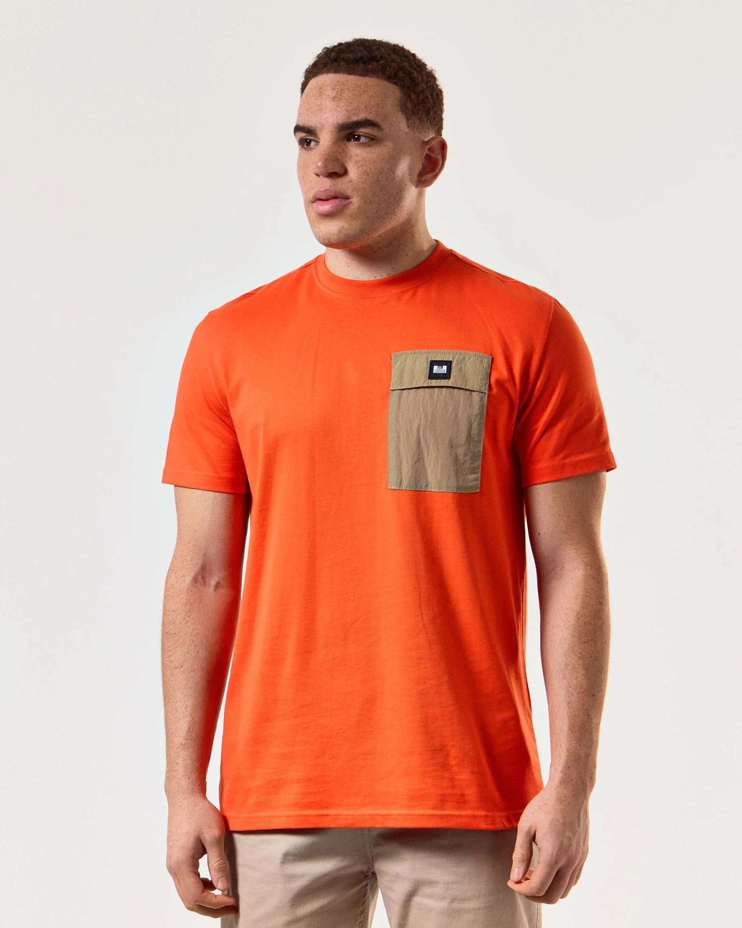 Weekend Offender Stiniva T-Shirt Pure Orange - Image 3